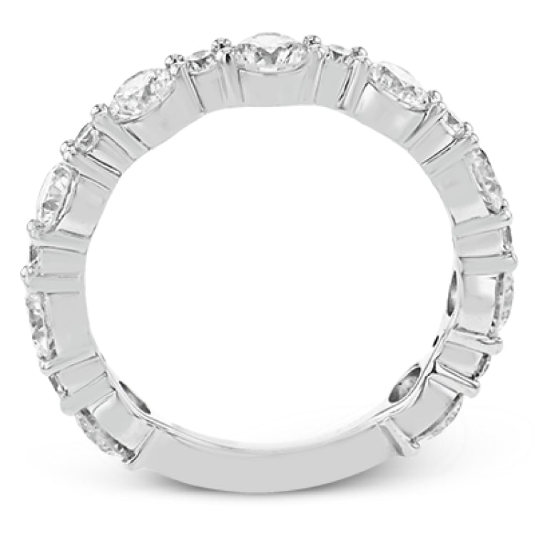 This brilliant diamond ring 2.07 ctw. in 18K white gold doubles as a wedding band and a stackable band, with a unique bubble design of alternating large and small round diamonds