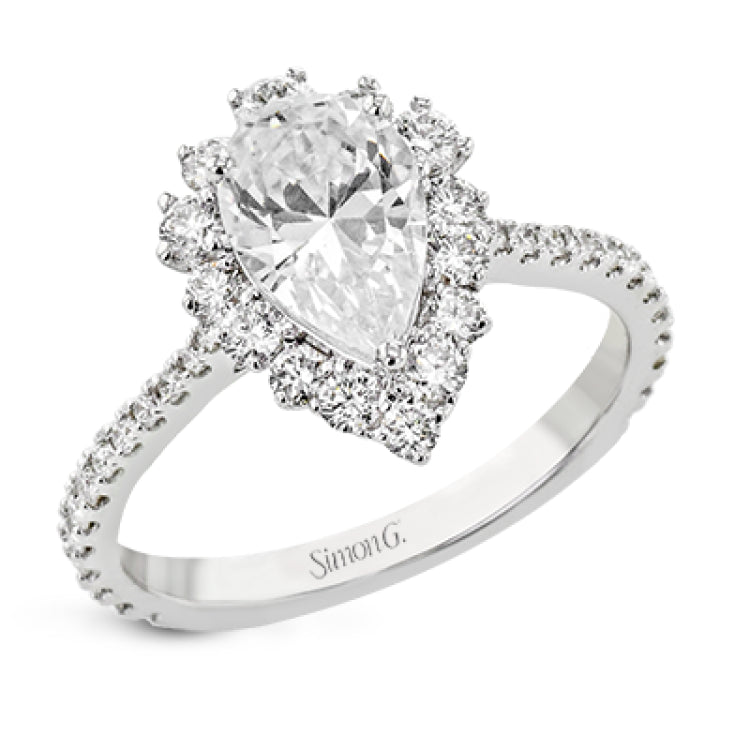 This Supernova Collection engagement ring is built specially for a pear-shaped center stone, with a wonderful halo of diamonds twinkling like starry skies.