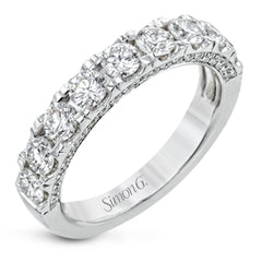This straight band is anything but ordinary, containing an impressive 1.44 ctw of white diamonds.