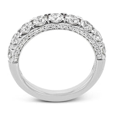 This straight band is anything but ordinary, containing an impressive 1.44 ctw of white diamonds.