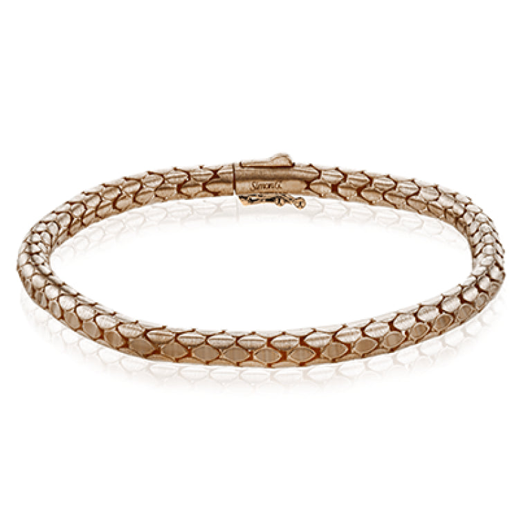 This smooth-linked men's bracelet is formed from 14k gold with a brushed finish.