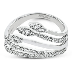 This 18k gold ring features .50 ctw of round white diamonds in a modern design.