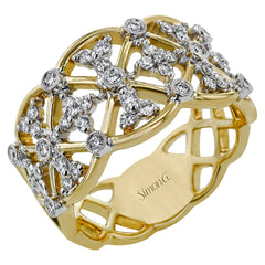 Diamonds and 18k gold entwine to form elaborate patterns in this wonderful Trellis collection ring.