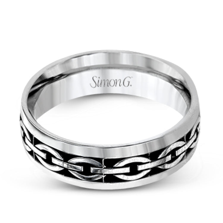 This patterned 14k white gold band makes the perfect statement.