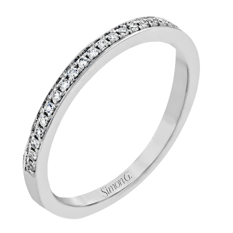 This 18k white gold ring creates the look of two rings in one, with a center design of .66 ctw of sapphires accented by .61 ctw of white diamonds.