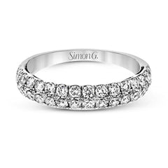 This classic, elegant ring features 1.00 ctw of round white diamonds sparkling against a white gold band.