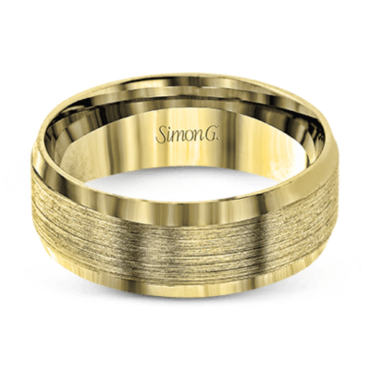 This men's band has beveled edges and a brushed texture extending around the ring.