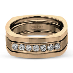 This statement men's band features a two-tone 14k gold design with yellow gold along the outside and white gold on the inside set with a line of .41 ctw white diamonds.