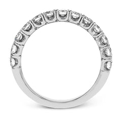 This classic wedding band contains a stunning 1.00 ctw of white round diamonds