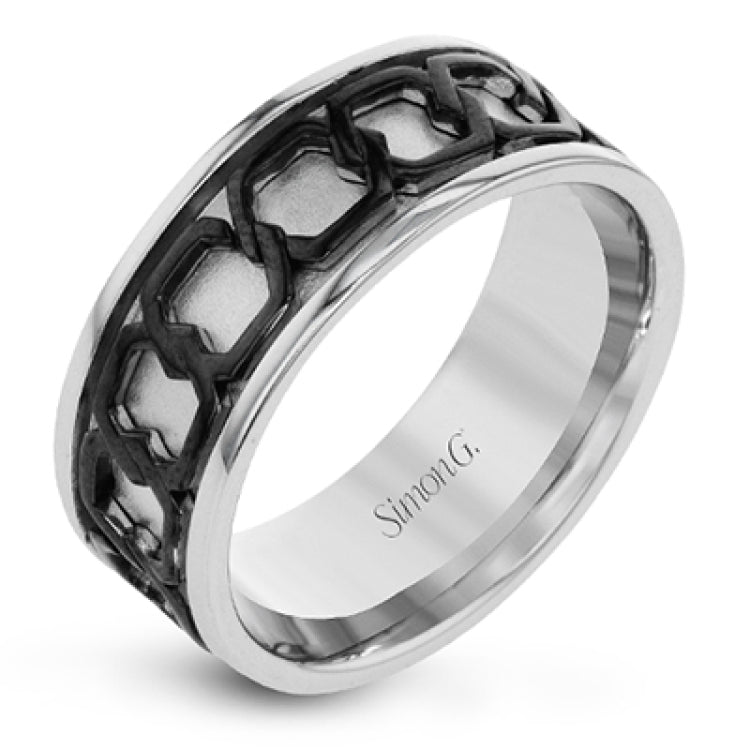 Modern and sophisticated, this white gold wedding band features an elegant interlocking chain detail in black