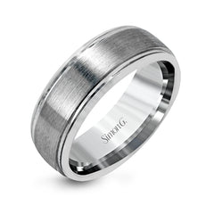 This classic men's band features a simple
