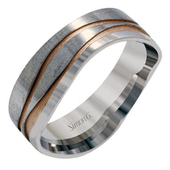 This contemporary white gold men's band features a distinctive wavy design in impressive rose gold to create a memorable look.