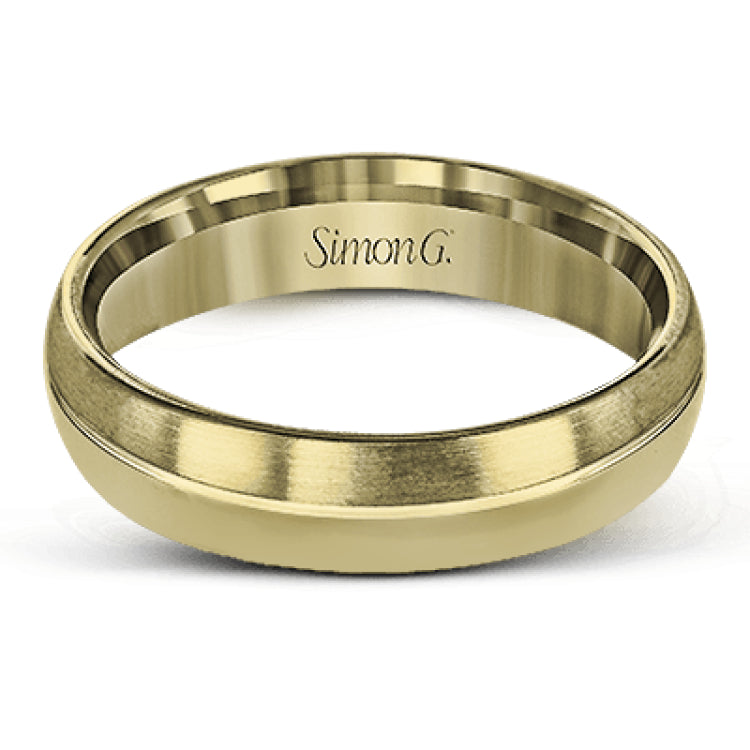 Reflecting a modern design, this two-tone men's wedding band features a sleek ribbon of white gold surrounded by two columns of brushed rose and white gold.
