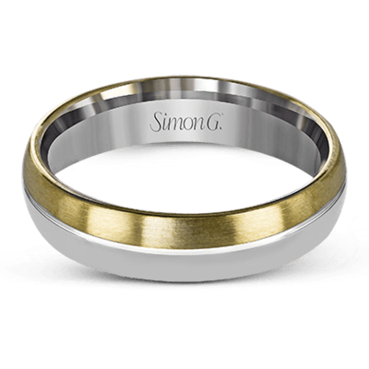 Reflecting a modern design, this two-tone men's wedding band features a sleek ribbon of white gold surrounded by two columns of brushed rose and white gold.