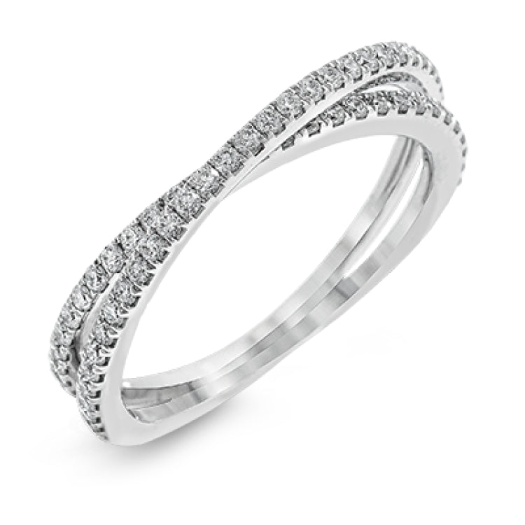 This absolutely exquisite white gold engagement ring dazzles the eye with round white diamonds.