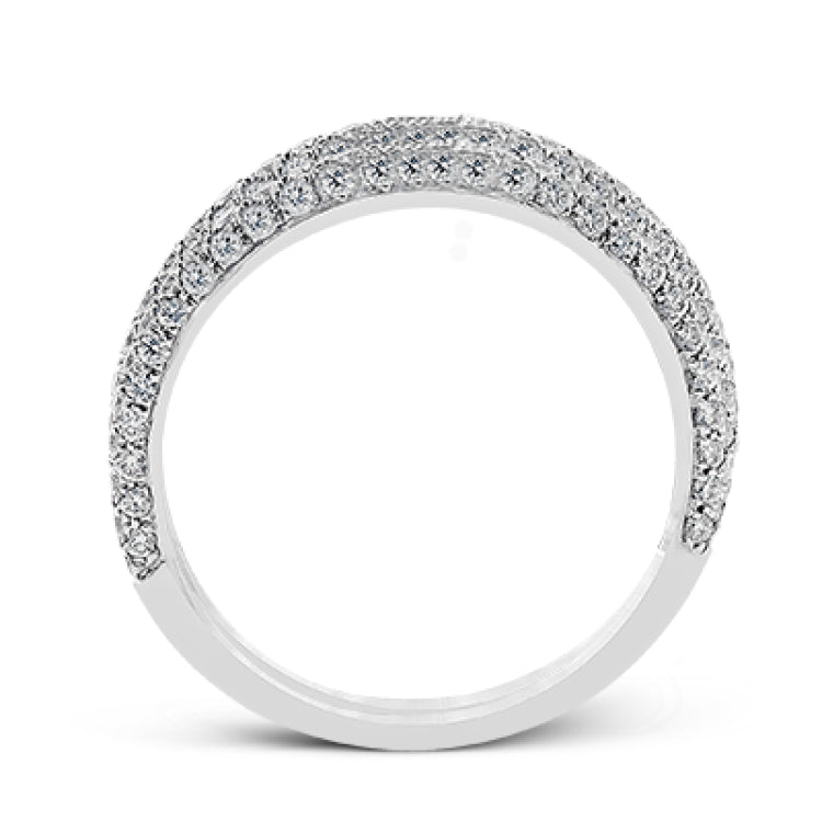 This absolutely exquisite white gold engagement ring dazzles the eye with round white diamonds.