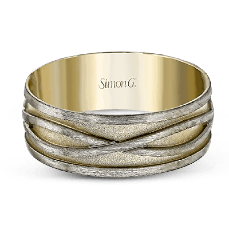 This striking men's two-tone wedding band presents an intricate entwined infinity design in white gold set against a rose gold background.