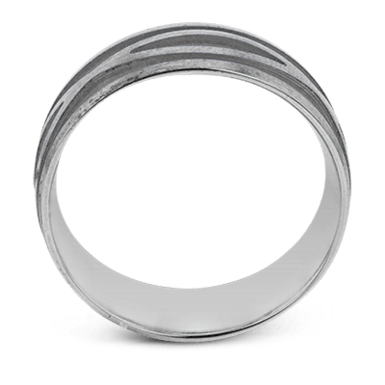 This striking men's two-tone wedding band presents an intricate entwined infinity design in white gold set against a rose gold background.