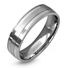 This two-tone gold men's band has a clean, modern design with both white and rose gold.