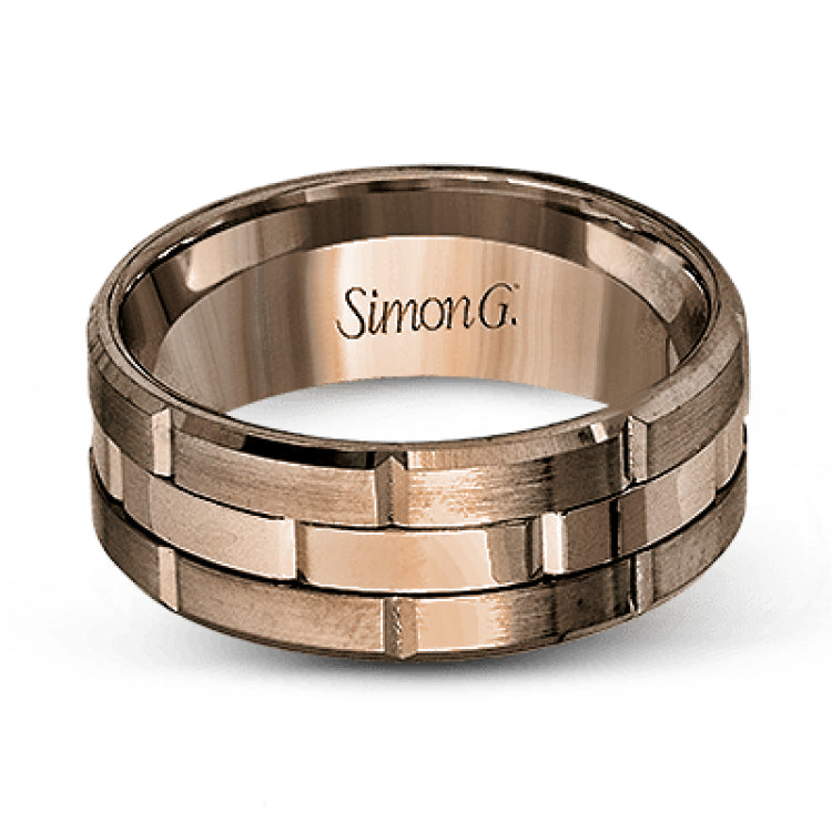 This brilliant two-tone men's wedding band features a center column of sleek yellow gold surrounded by two white gold silhouettes.