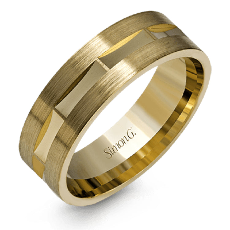 Presenting a minimalistic yet striking design, this elegant white gold men's wedding band features a sleek, polished appearance that will hold up to the test of time.