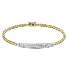The perfect addition to any stack or worn alone, this 18K yellow gold bangle bracelet features 1.32cttw diamonds.