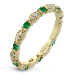 Fashion Ring in 18k Gold with Diamonds